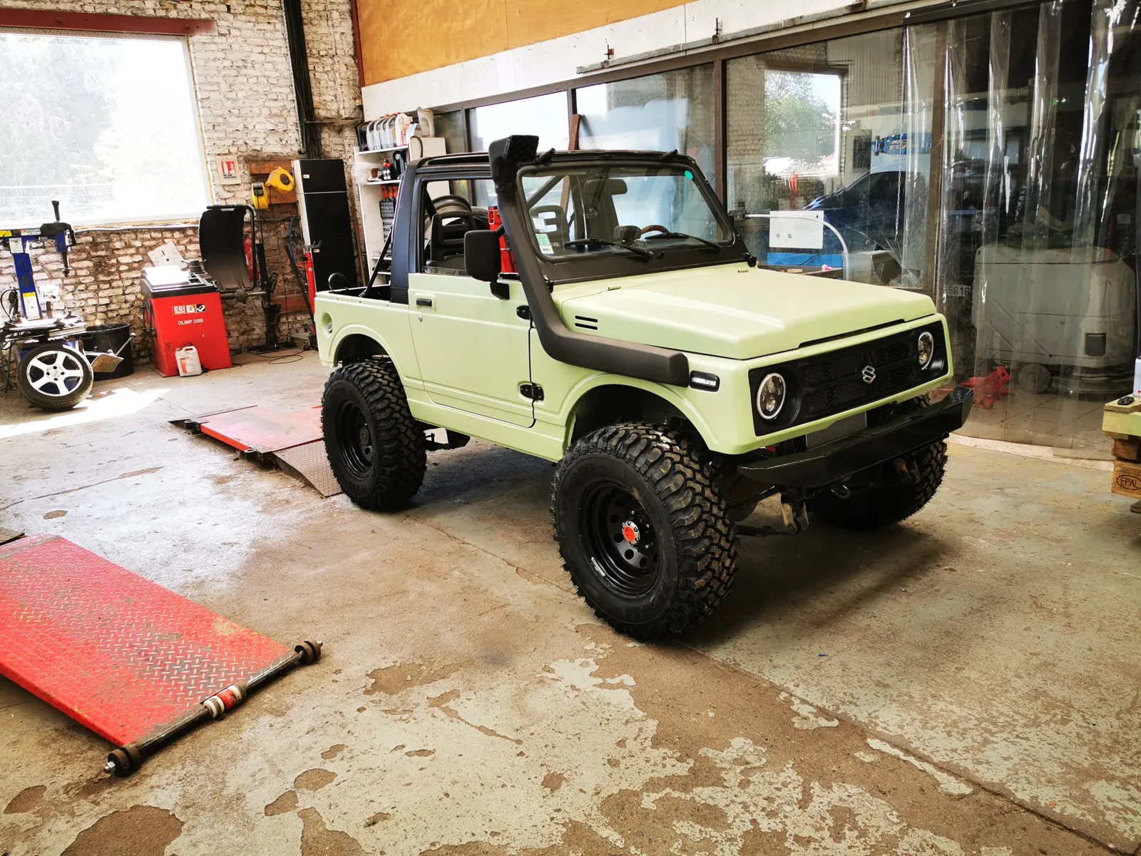 Suzuki Samurai, après